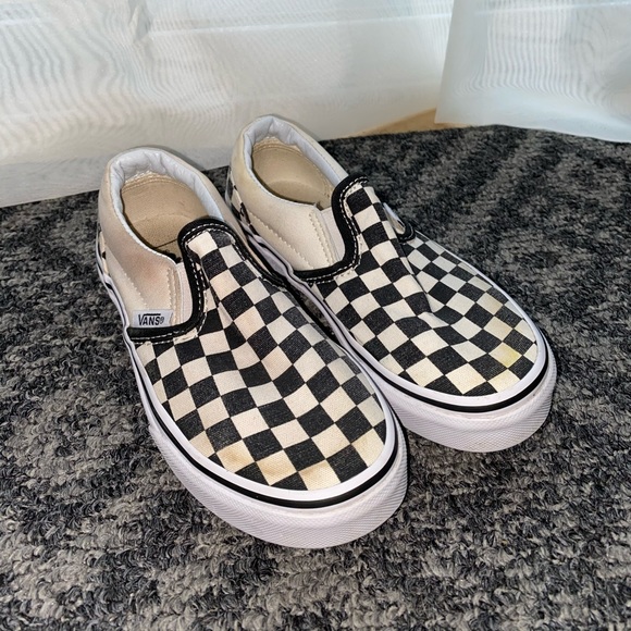 how to wash my checkered vans
